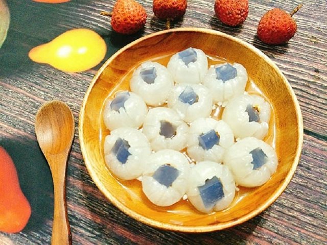 Chè Vải Rau Câu Hoa Đậu Biếc