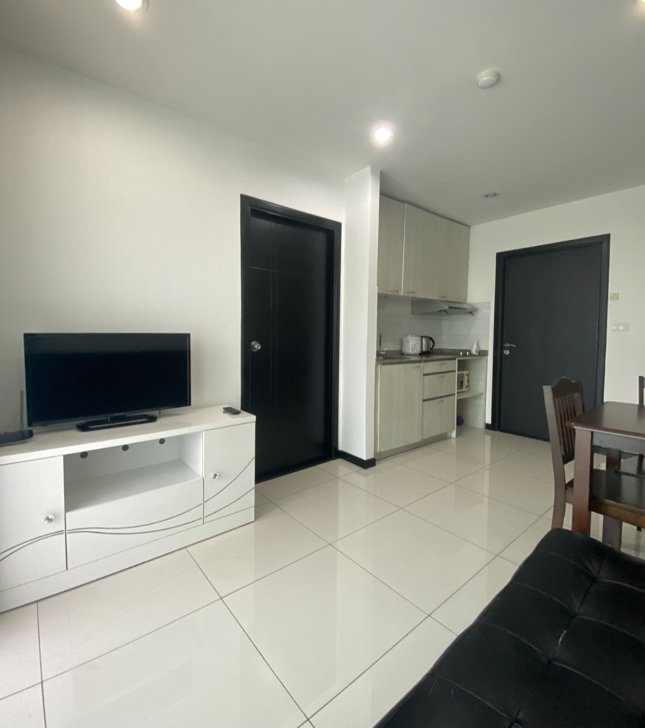 The Cove - 2 Bed, Floor 6 4