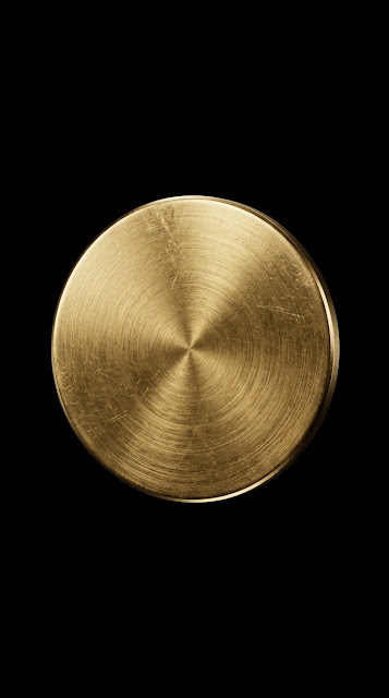Minimalist Brushed Gold Circle Pure Black Background - Free mobile Wallpaper