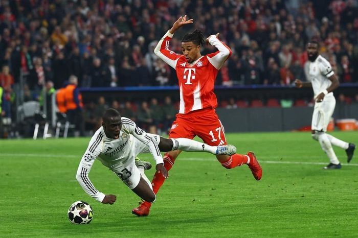 Loạt tranh cãi bao trùm đại chiến Bayern - Real - Tạp chí Tri thức