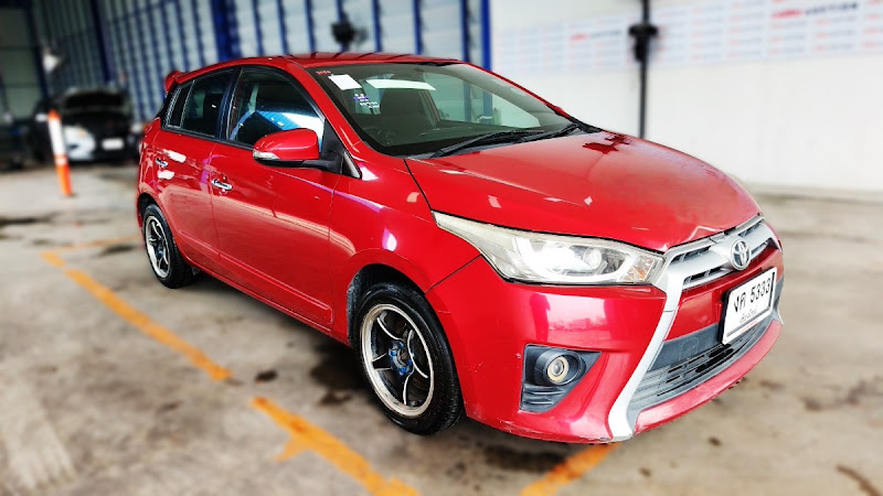 TOYOTA YARIS ECO