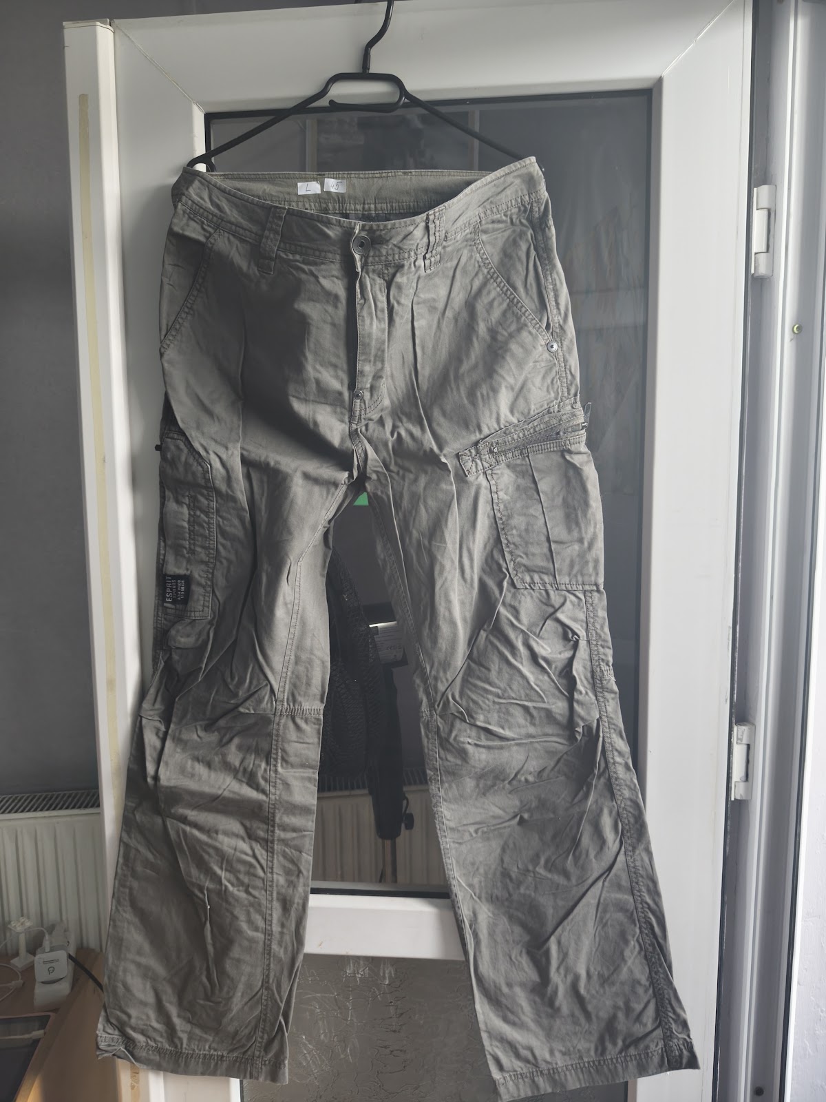 Barbati - Pantaloni bărbați Esprit - L - kaki