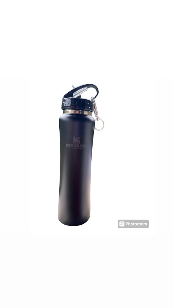 Garrafa térmica com canudo 600ml