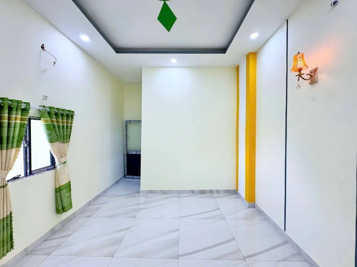 Bán nhà [5 x 23m thổ cư] xã Mỹ Hạnh, ấp 5, Đức Hoà Đông , Đức Hoà , Long An