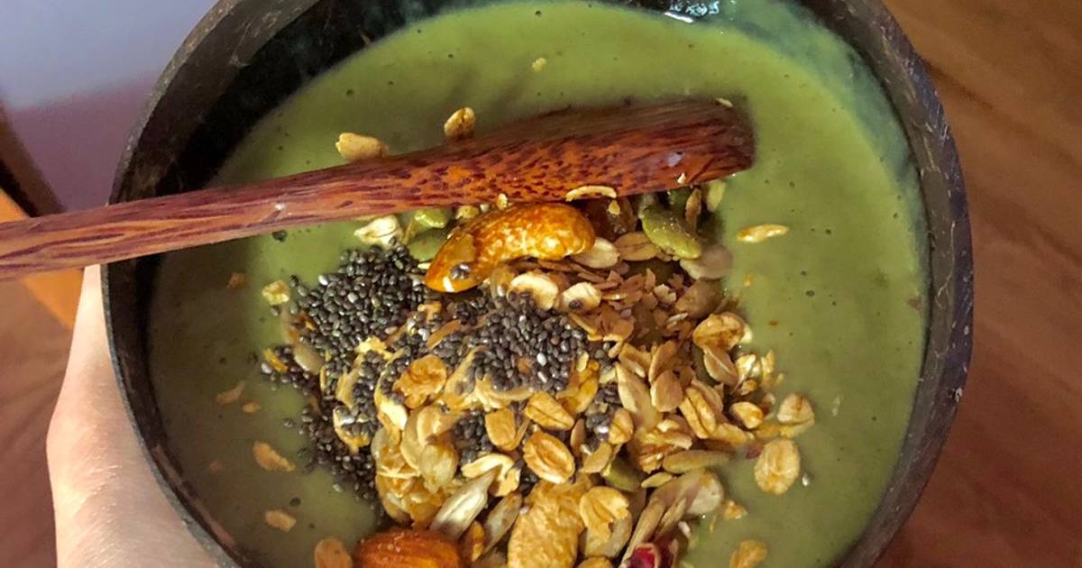 Sinh tố Bó Xôi hạt chia ăn cùng hạt granola giảm cân healthy ít kalo
