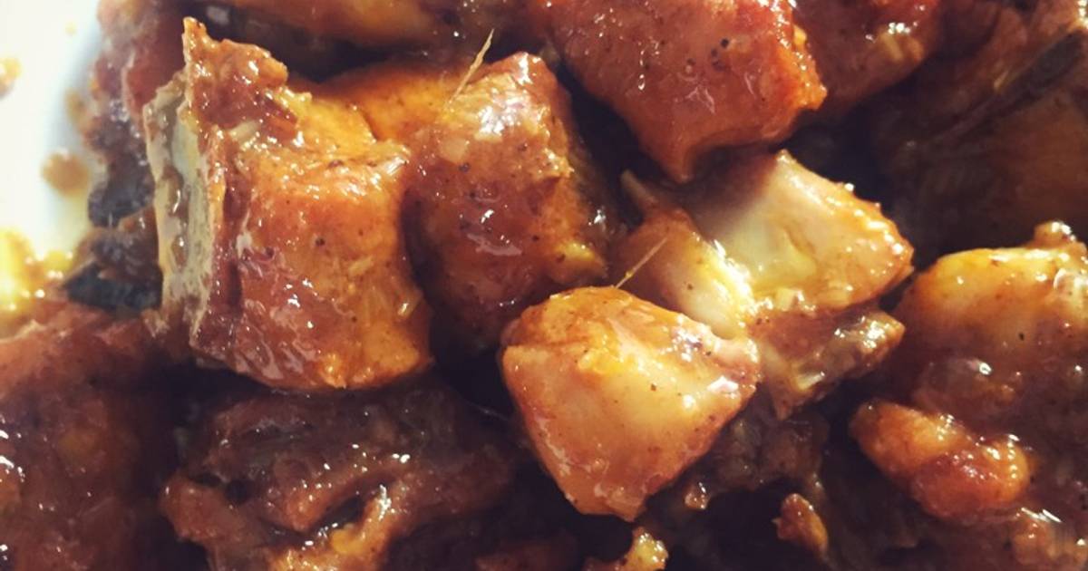 Gà kho sả