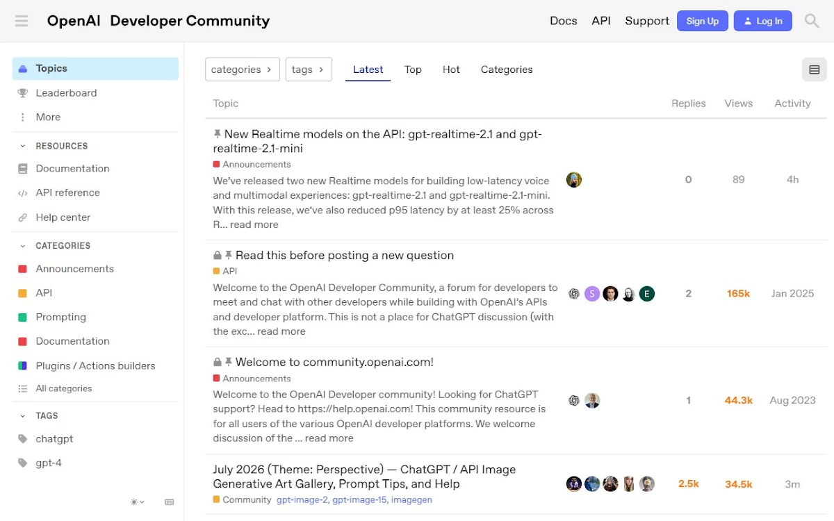 Captura de OpenAI Chatbot Training Center