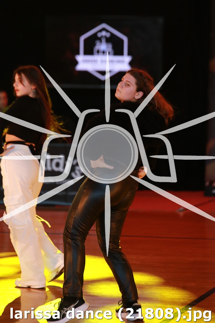 larissa dance (21808).jpg