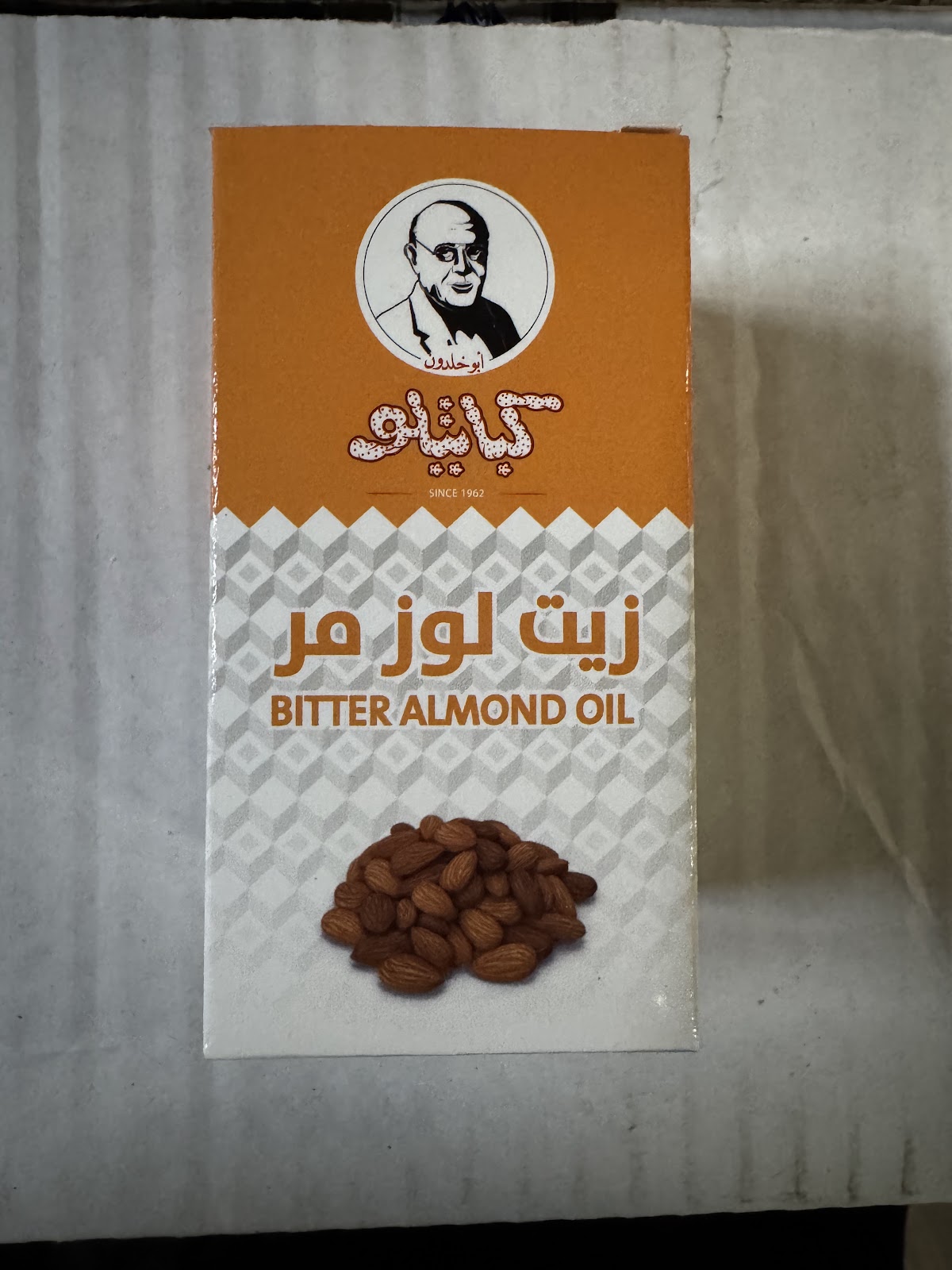 Kabatilo Bitter Almond Oil 'Glass' 12X30ML