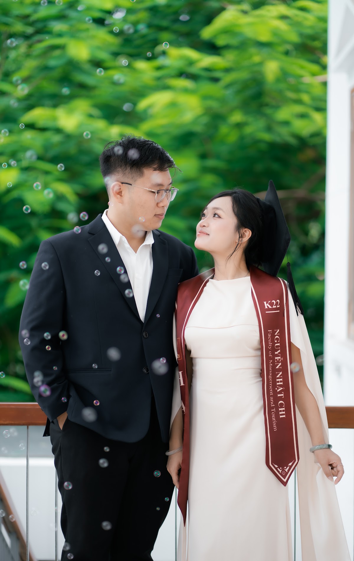 Kỷ niệm tốt nghiệp DSC09280