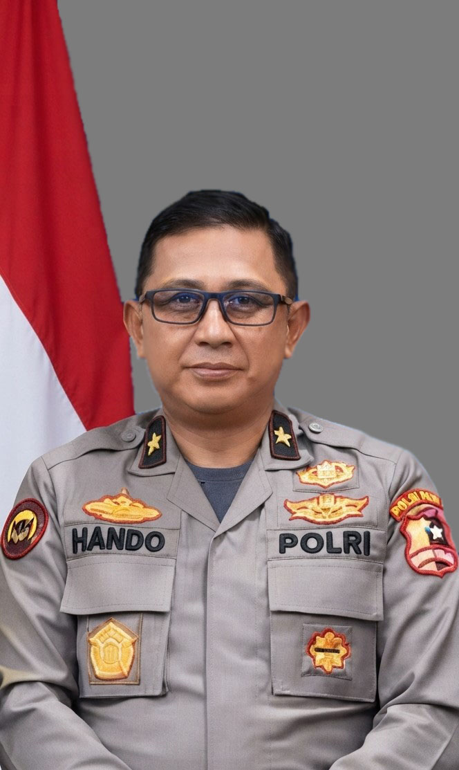Hando Wibowo