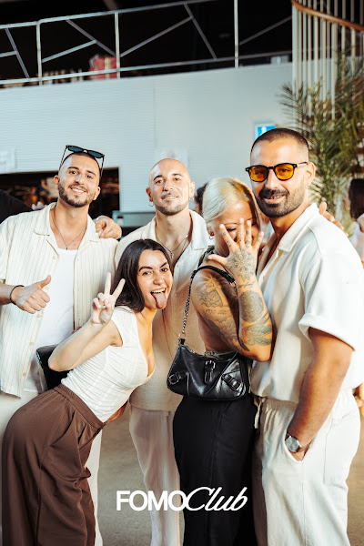 FOMO Club1.jpg