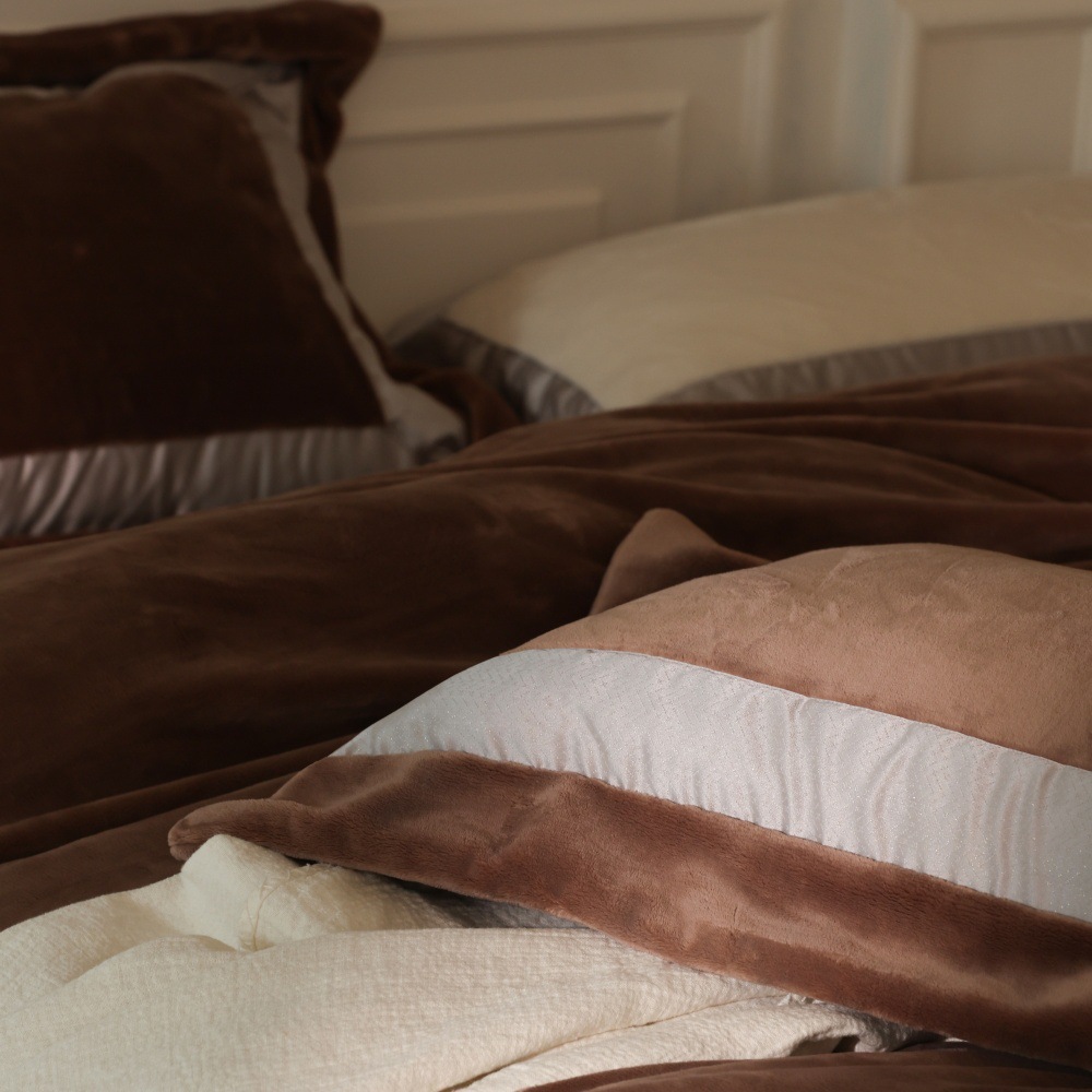 Modernes Milchfaser-Fleece-Bettwäsche-Set