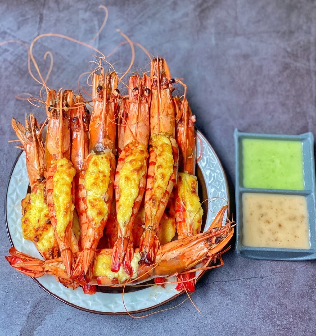 Tôm Nướng Phô Mai Bơ Tỏi