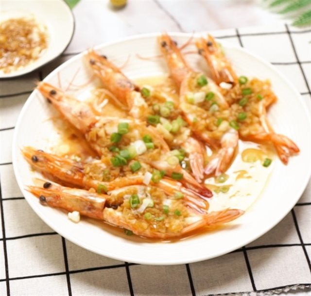 Tôm Hấp Sốt Tỏi Thơm Ngọt