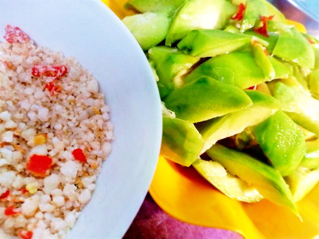 Cóc Xanh Trộn Muối Rang