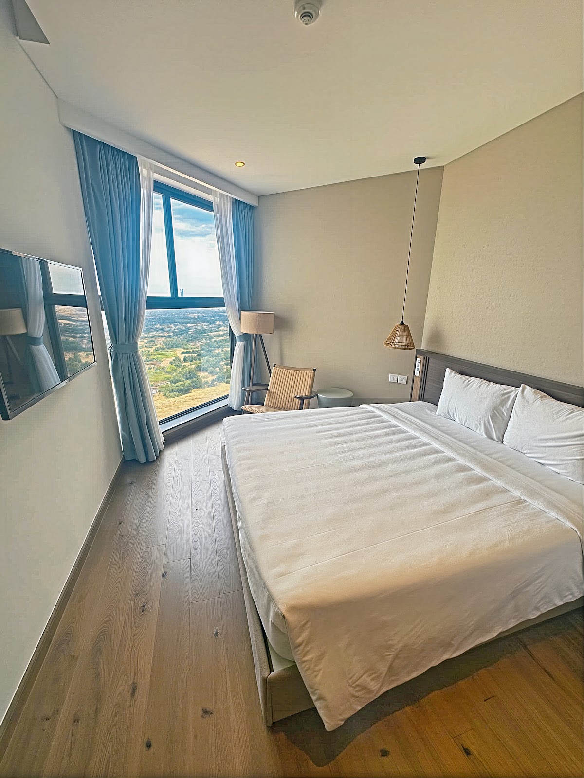 NGUYỄN THỊ THANH NHI -M2312A