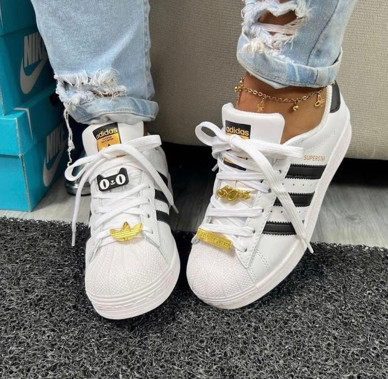 Adidas Super Star variante 9