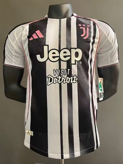 25-26 Juventus Local.jpg