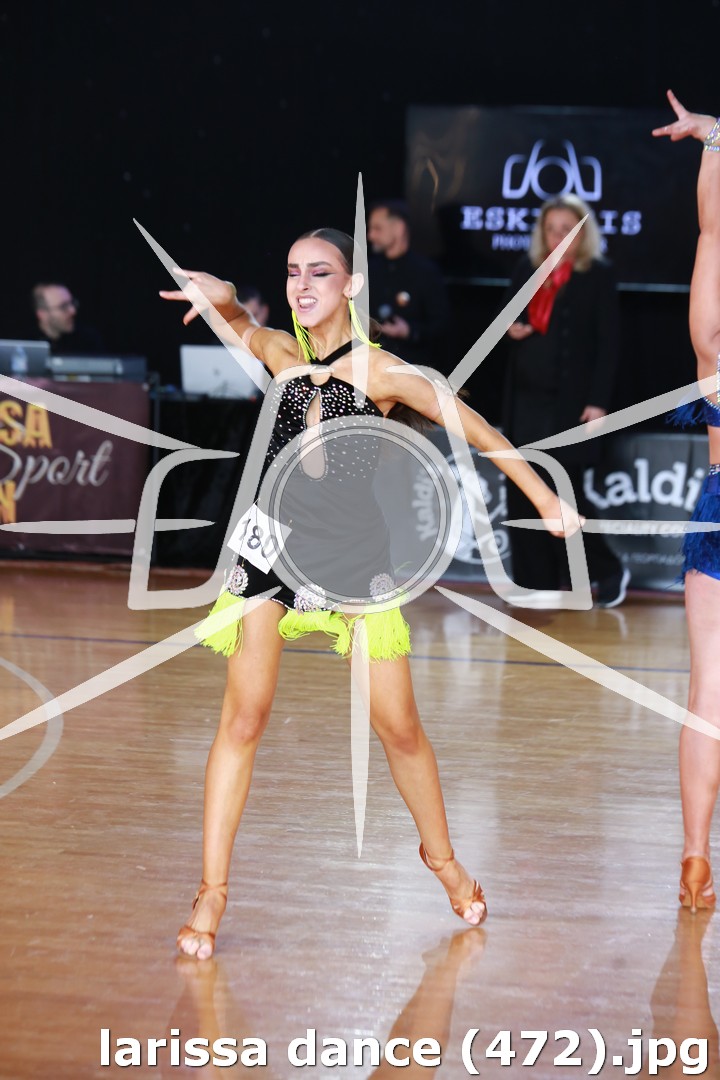 larissa dance (472).jpg