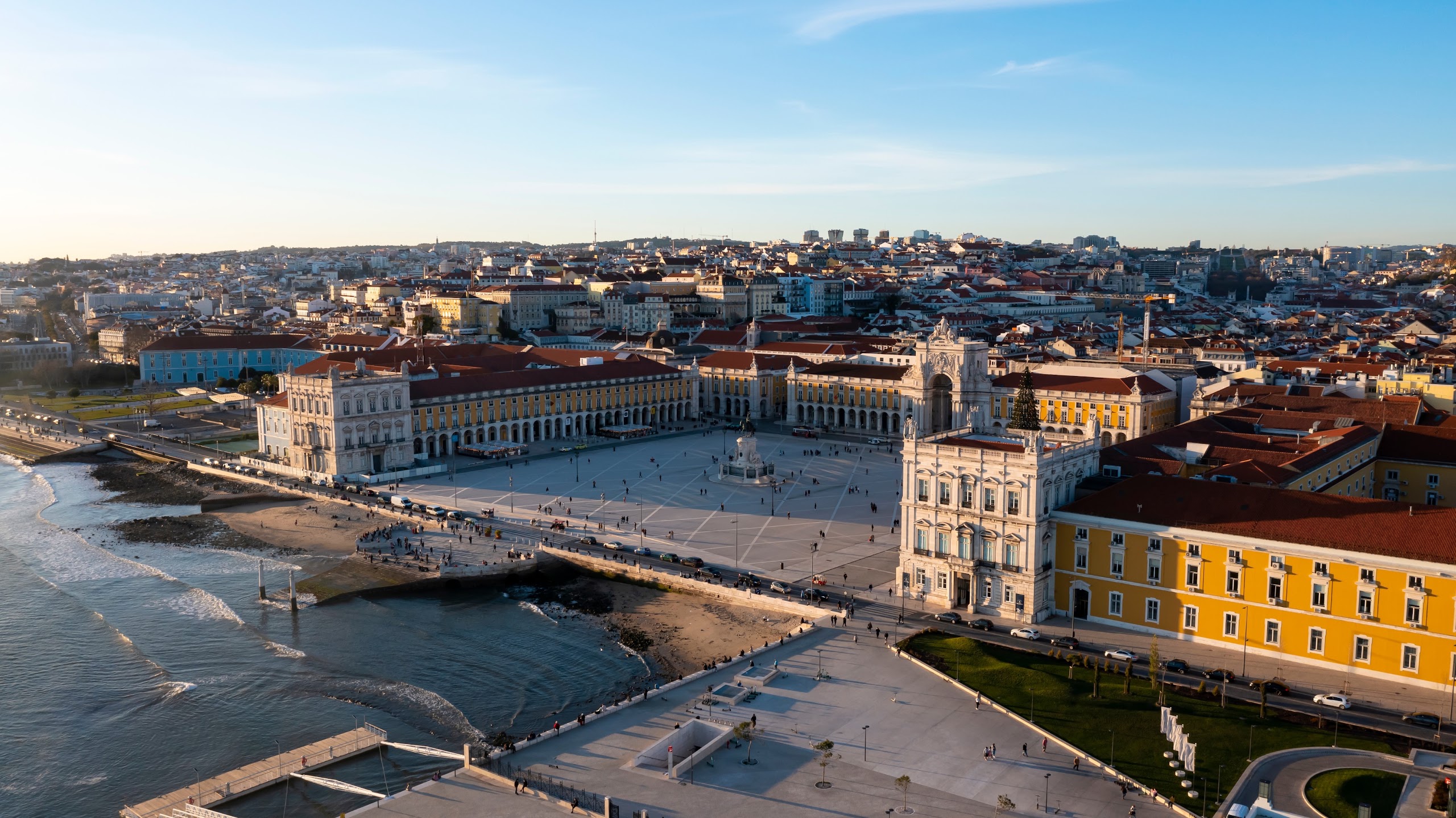 1-Day Private Tour: Lisbon cruise terminal, Belem, Pasteis de Belem