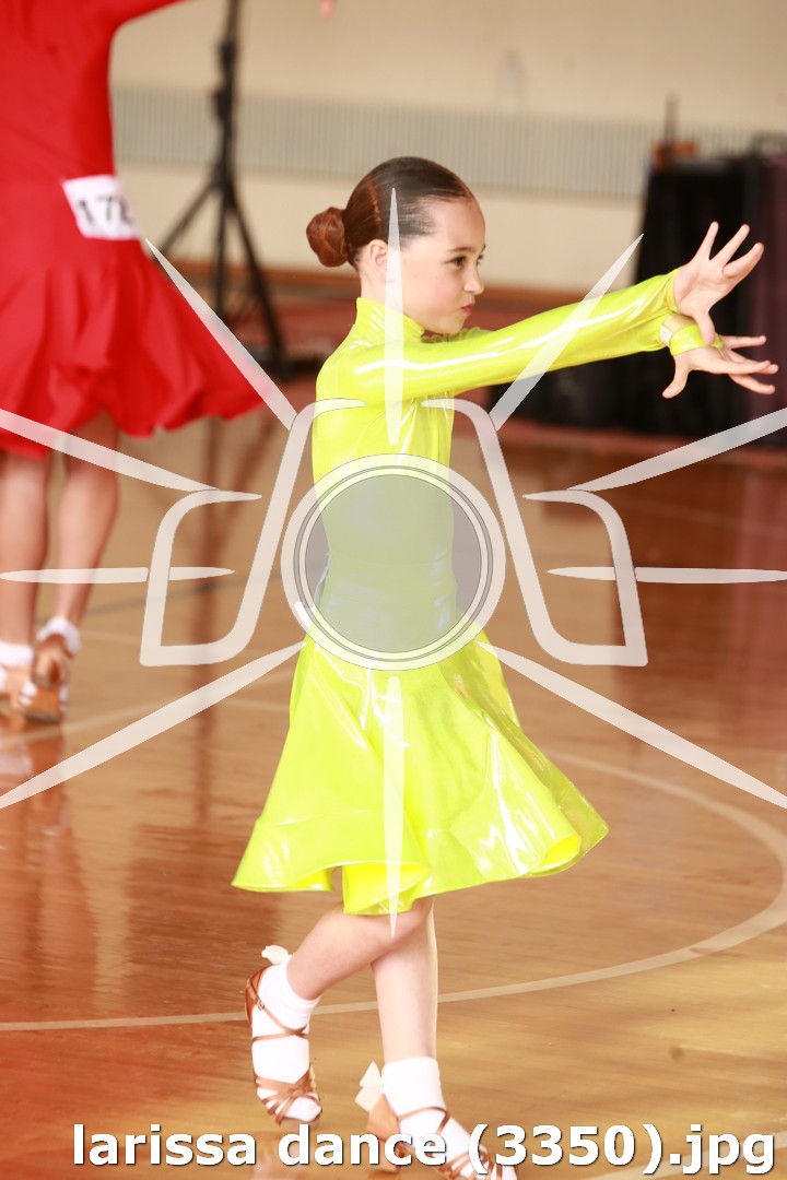 larissa dance (3350).jpg