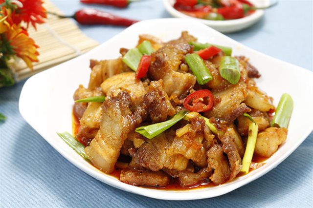 Ba Chỉ Rim Nước Mắm Ớt