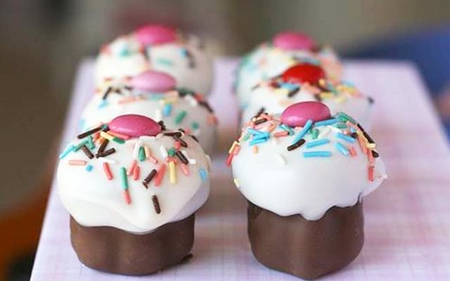 Cupcake Không Cần Lò Nướng