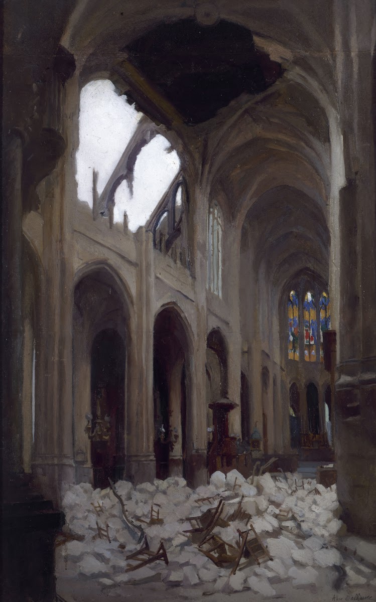 Intérieur de léglise Saint Gervais après le bombardement du Vendredi saint 29 ma