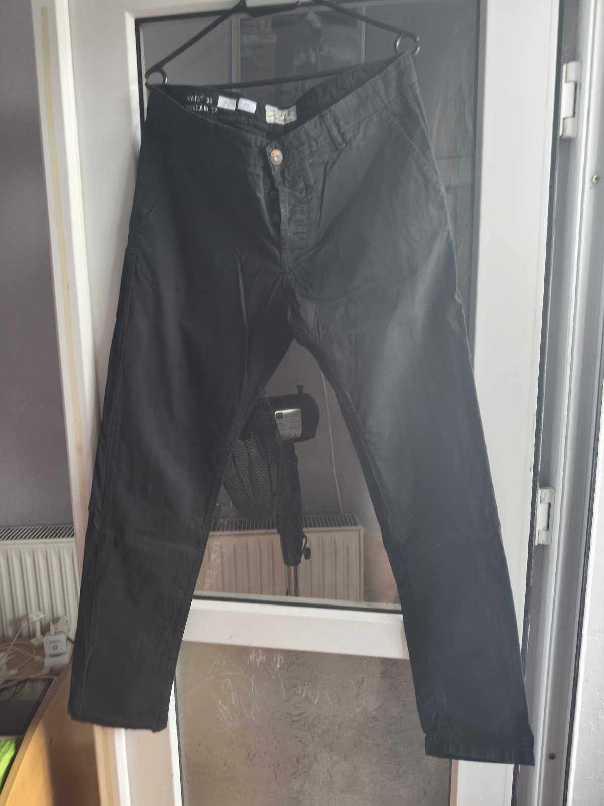 Blugi si Pantaloni - Pantaloni bărbați Only & Sons - M - neagră