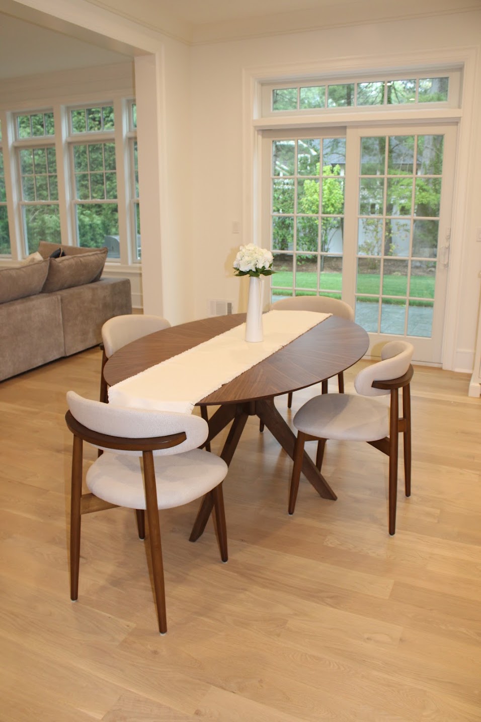 Kitchens image