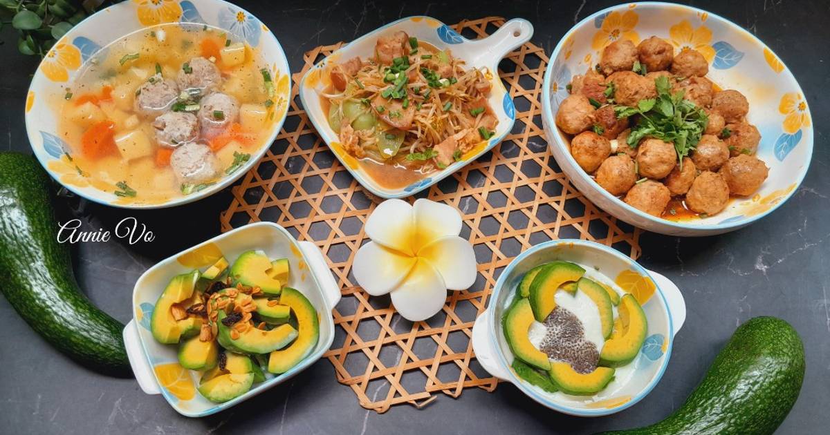 Cơm nhà ngày mưa gió