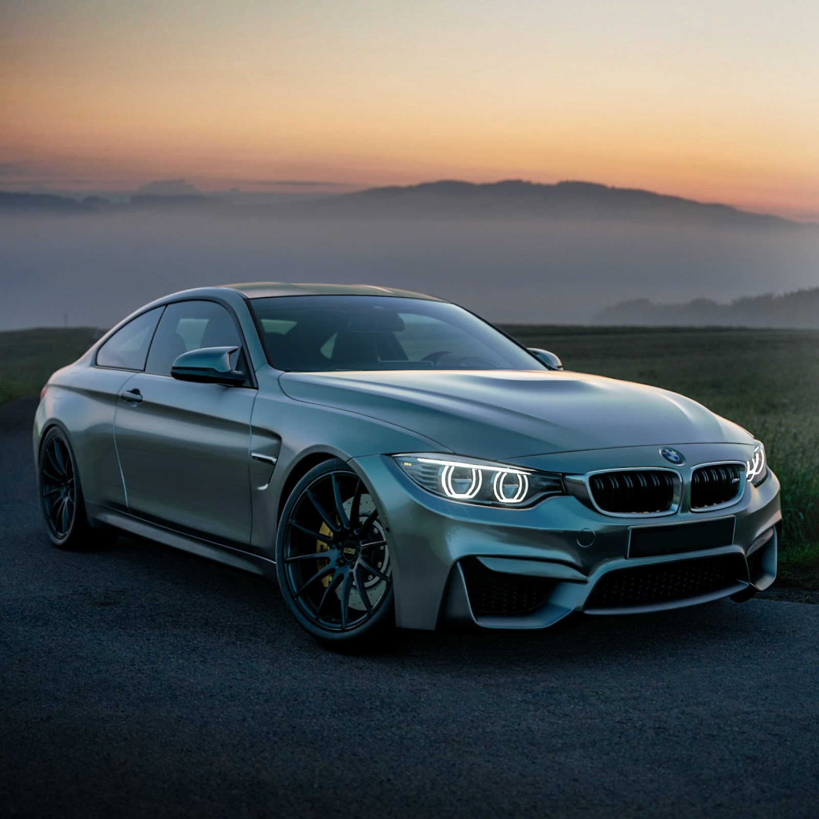 Download BMW, M4, Coupe, Car, Automotive 2K iPhone