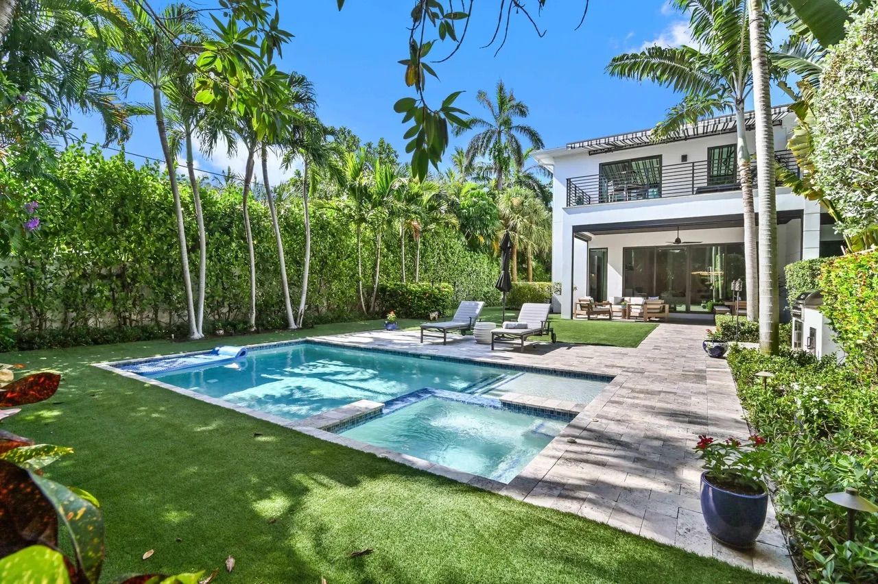 Delray Beach, Florida, USA — 3-Bed Villa 3