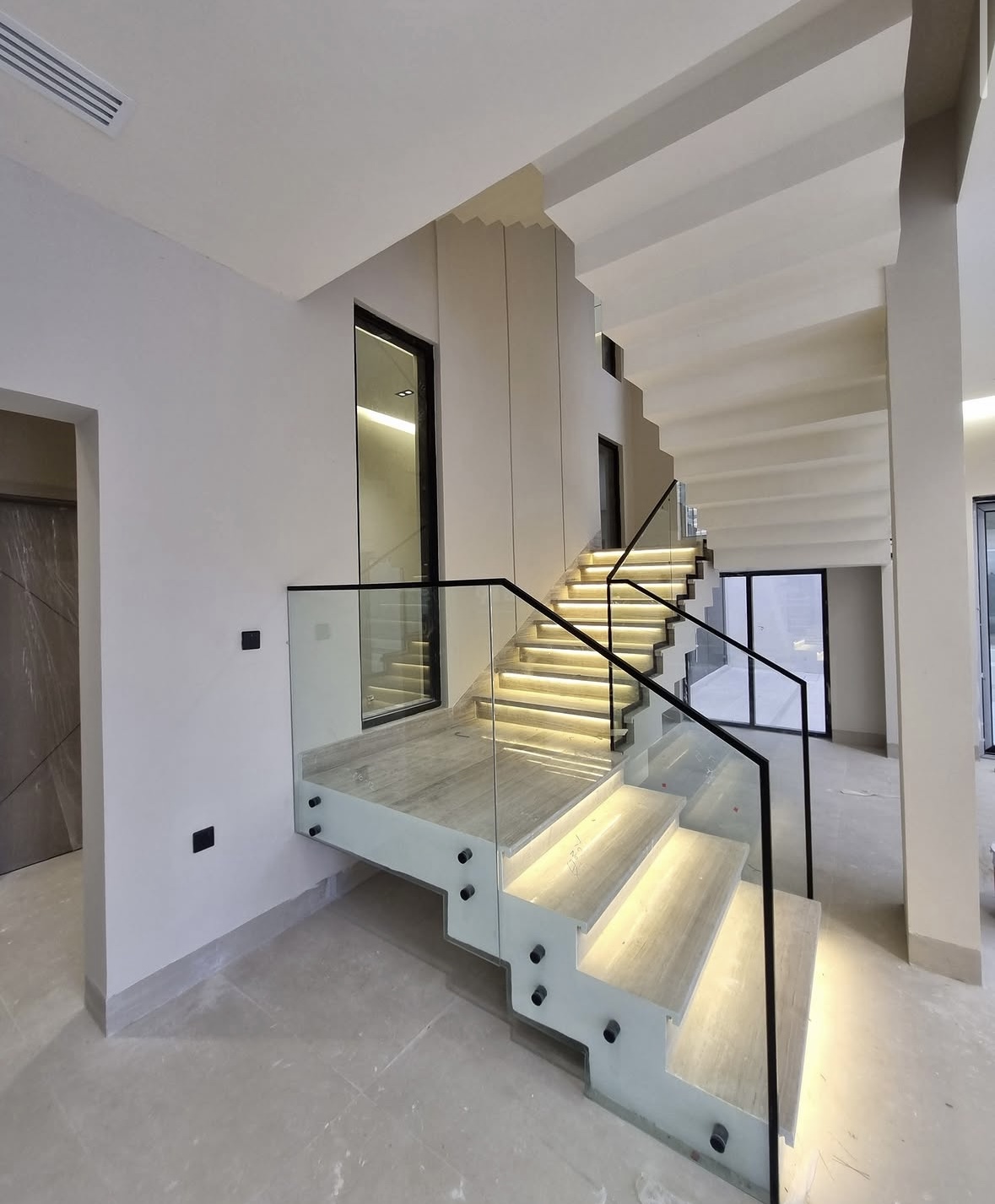Architectural stair railing Fujairah — Al Taher Group