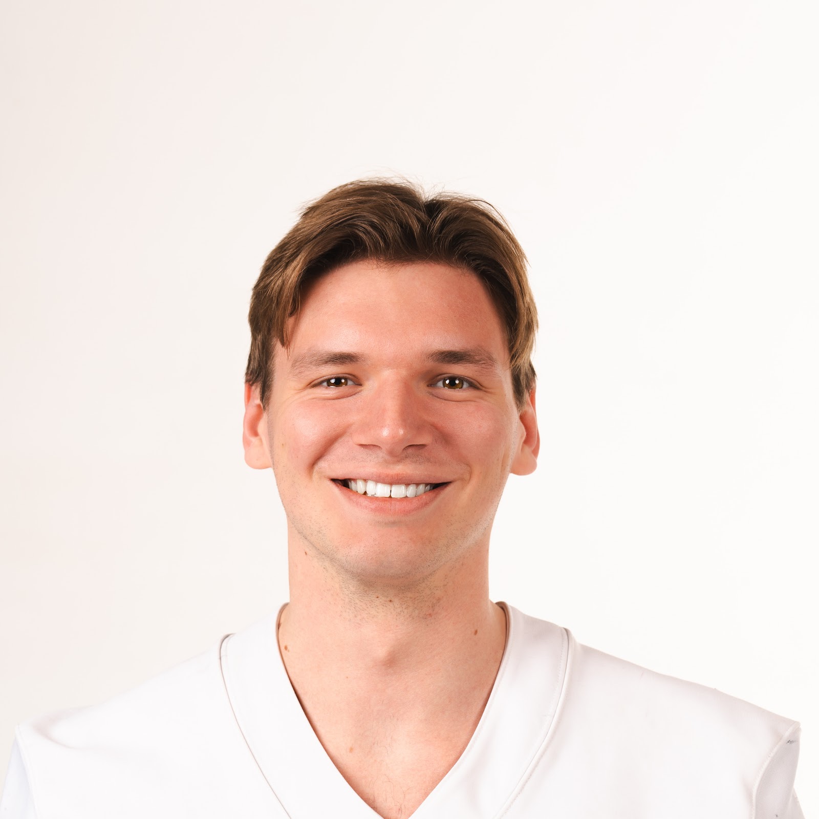 Niklas Fengler headshot