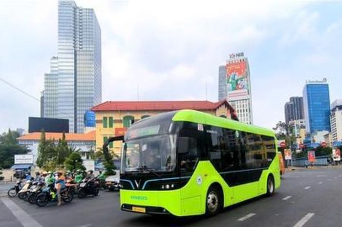TP.HCM đề xuất mở tuyến buýt kết nối hai sân bay Long Thành và Tân Sơn Nhất - Đài Phát thanh và truyền hình Hà Nội