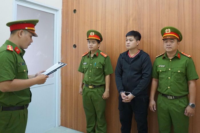 Vay 20 triệu, người phụ nữ phải trả hơn 400 triệu vì lãi 'cắt cổ' - Báo VTC News