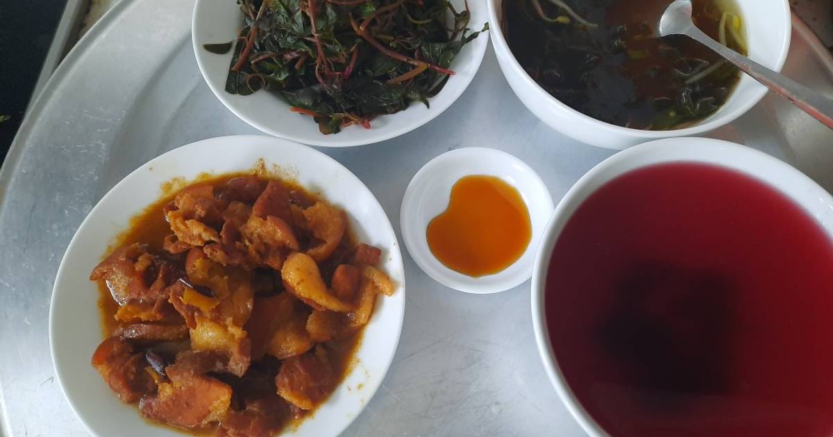 Rau dền đỏ luộc