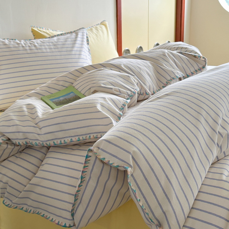 Cotton bedding set with fluffy surface