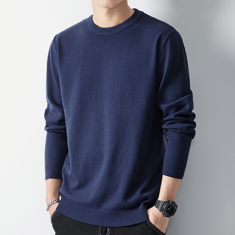 Men's sweater with roll neck, lined