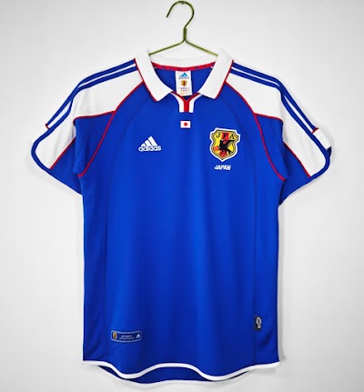 Retro 2000 Japon Local @lumorasports.jpeg
