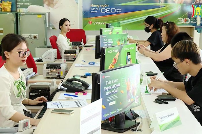 Lãi suất 'hạ nhiệt', thị trường BĐS đón những tín hiệu mới? - Đài Phát thanh và truyền hình Hà Nội