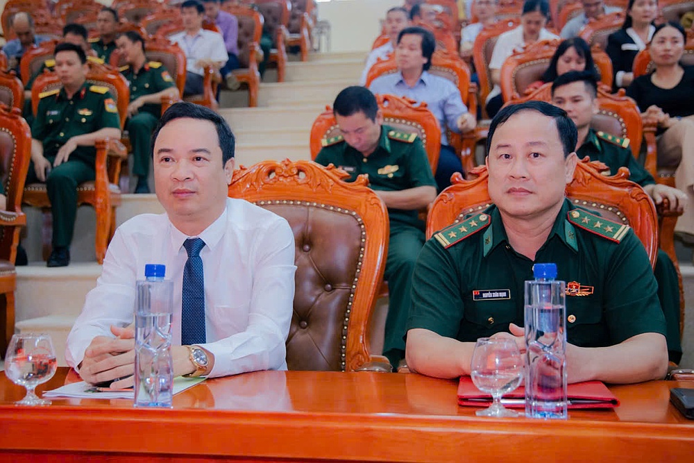 Trường Đại học Tây Bắc tổ chức Hội nghị công bố  các Quyết định về Công tác Cán bộ đối với Khoa Cơ sở  và Trung tâm Giáo dục Quốc phòng An ninh