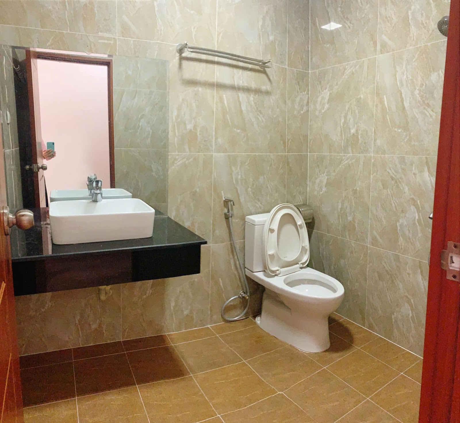 🌻 🌻. 𝐂𝐚̆𝐧 𝐡𝐨̣̂ 𝐜𝐡𝐨 𝐭𝐡𝐮𝐞̂ - 𝐜𝐮̛̉𝐚 𝐬𝐨̂̉ 𝐥𝐨̛́𝐧, 𝐭𝐡𝐨𝐚́𝐧𝐠 𝐦𝐚́𝐭 - 𝐍𝐠𝐮̃ 𝐇𝐚̀𝐧𝐡 𝐒𝐨̛𝐧- 🌻 🌻  3