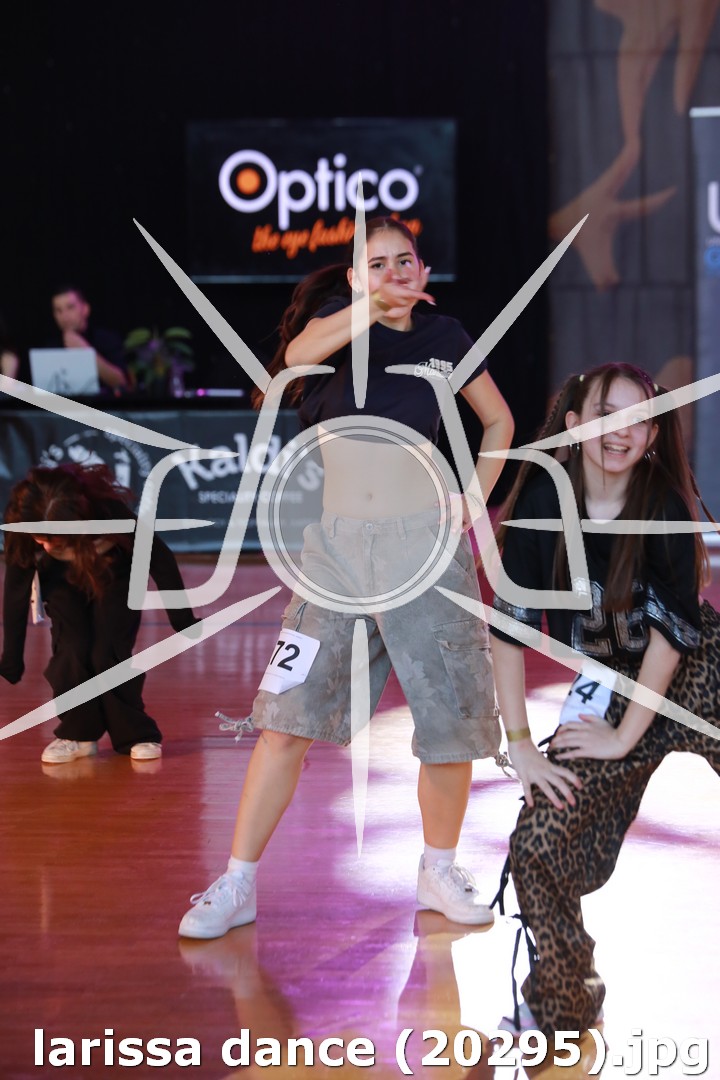 larissa dance (20295).jpg
