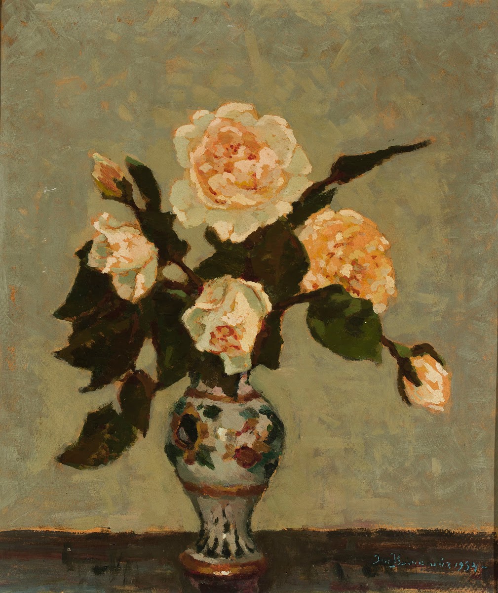 Flesh coloured roses and bud 1934