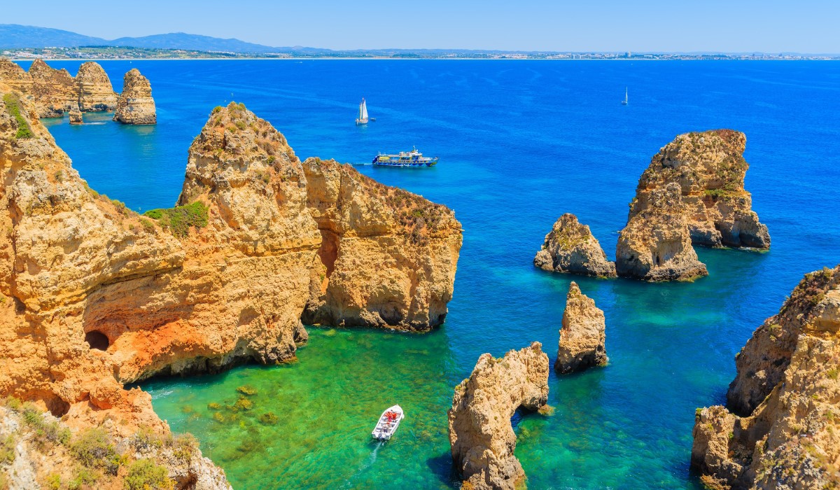 How to Get from Faro Airport to Pine Cliffs (Step-by-Step) — view 2