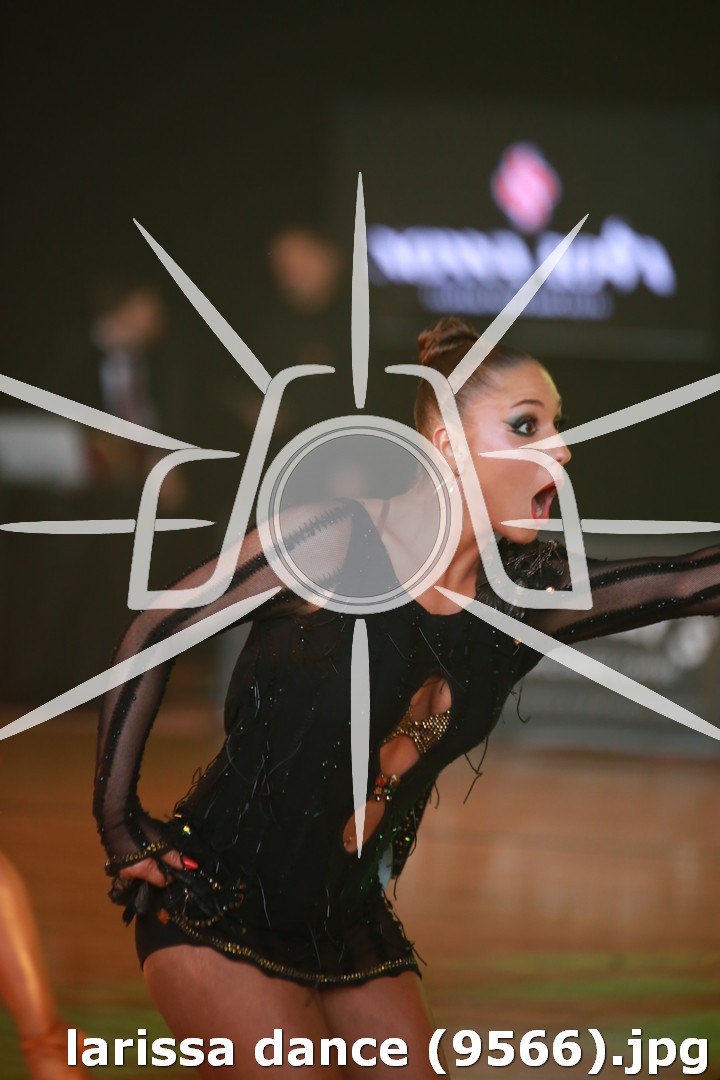 larissa dance (9566).jpg