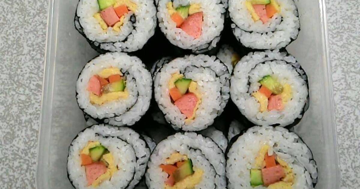 Cơm cuộn (Kimbap)
